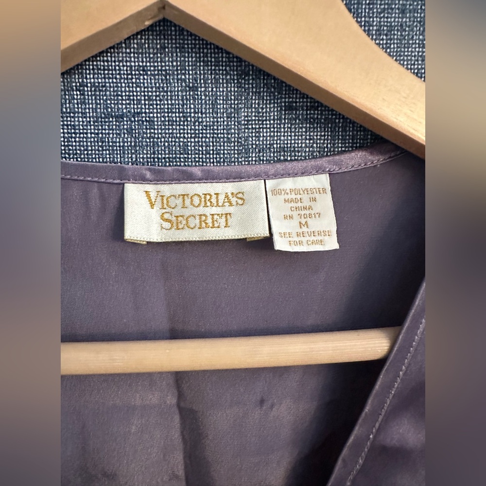 Vintage Victorias Secret Elegant “Satin”Pajama Set in Mauve Size Medium - Picture 3 of 11